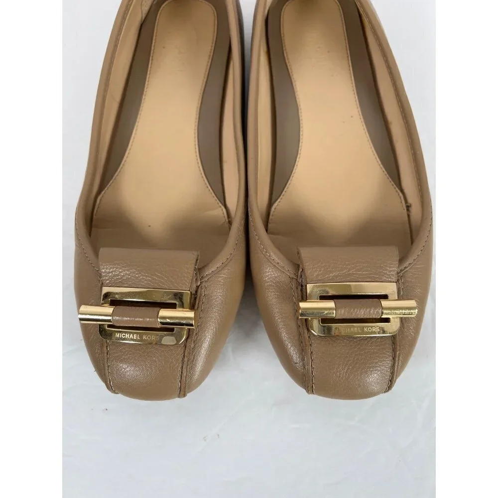 Michael Kors Size 6.5 Tan Balletcore Flats Leather Ballet‎ Gold Buckle Detail